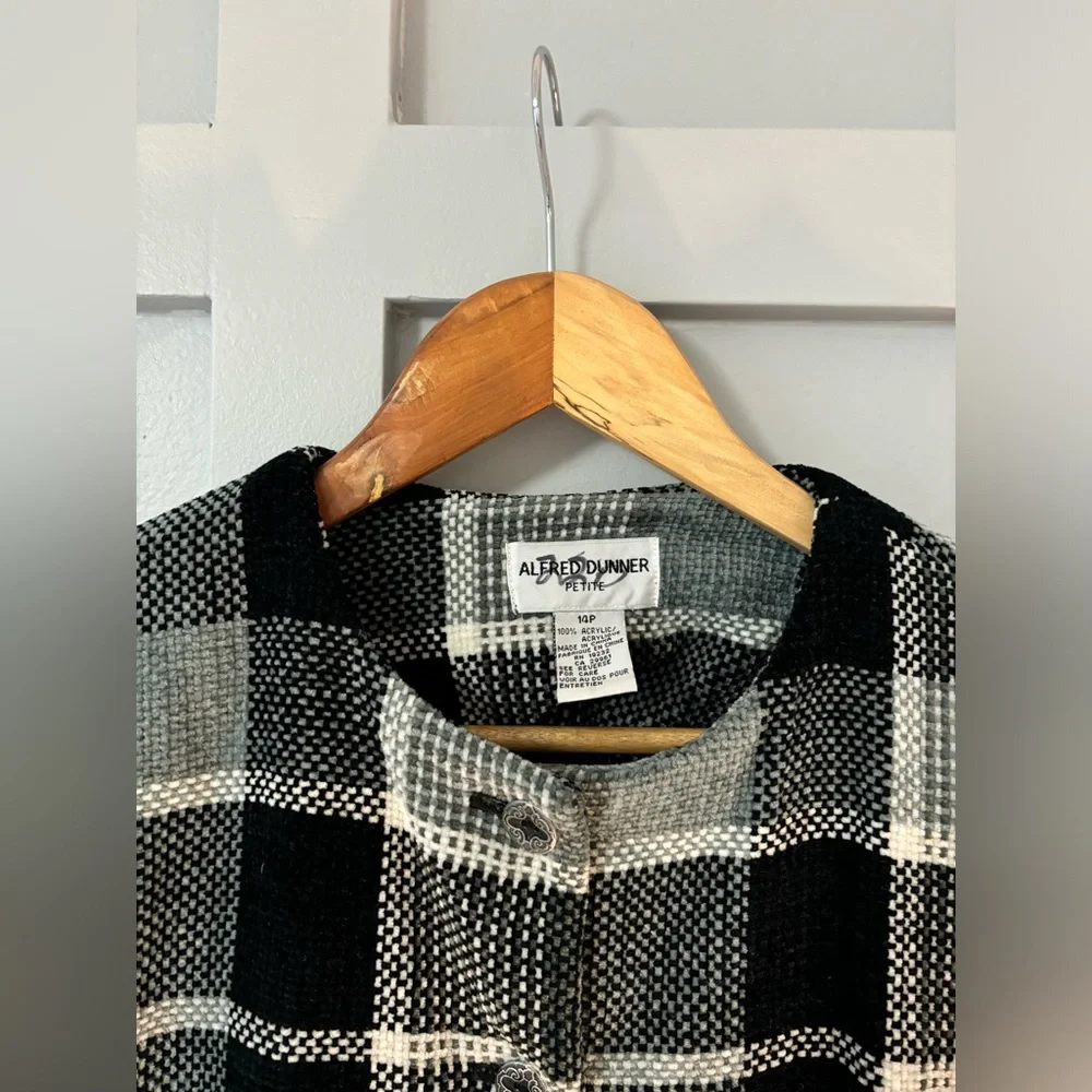Vintage Alfred Dunner Blazer - Picture 4 of 10